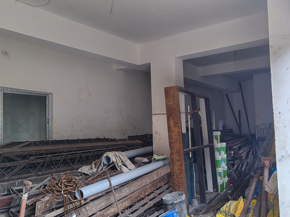 1 BHK Shops for sale in KASBA Kolkata — photo 16