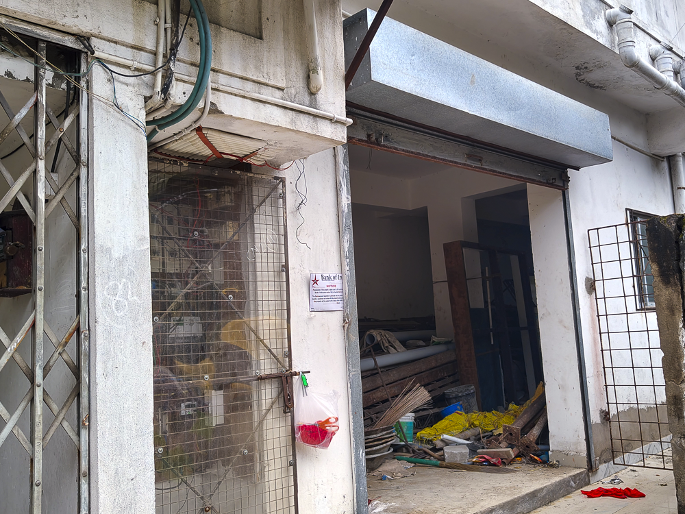 1 BHK Shops for sale in KASBA Kolkata — photo 19