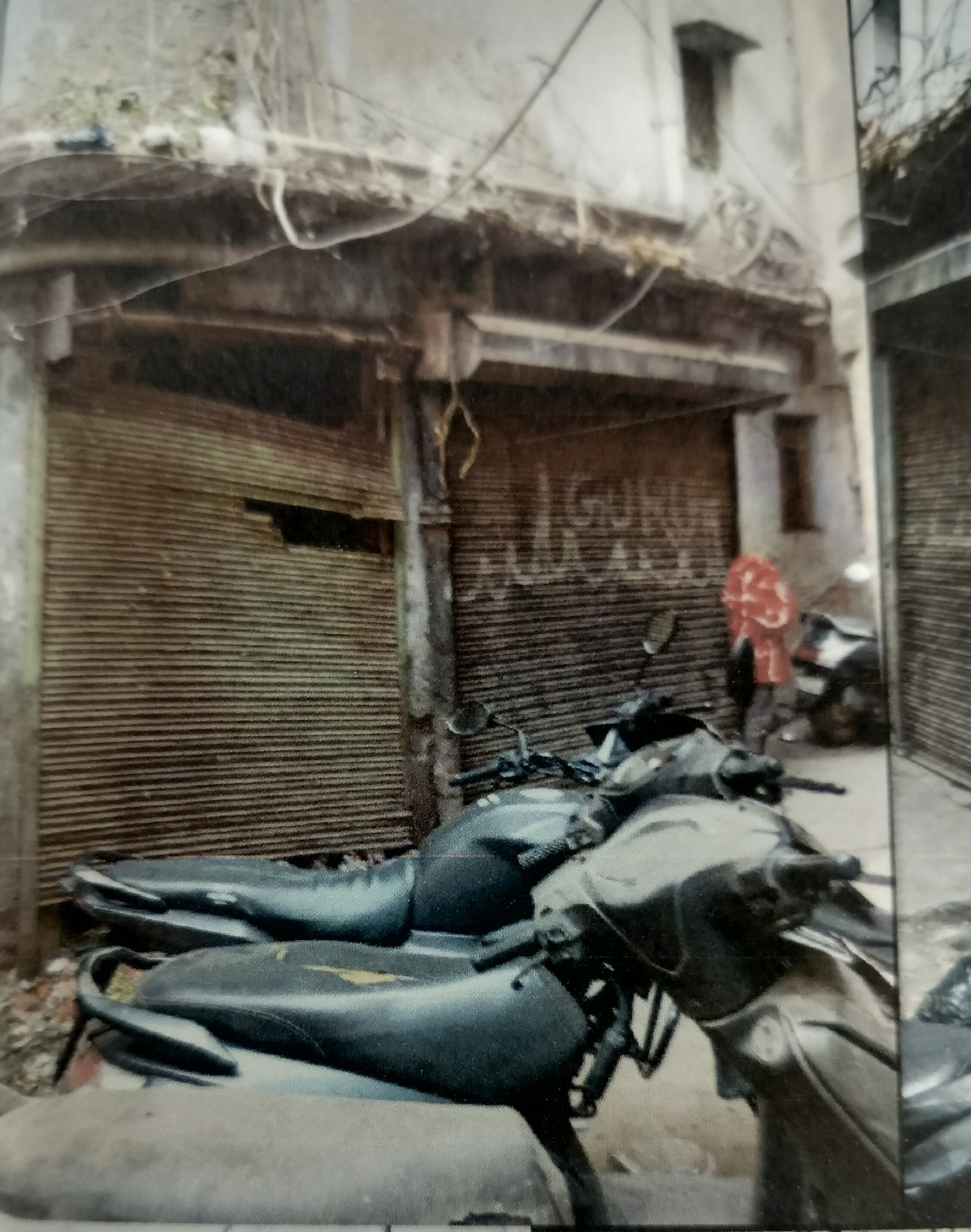 80 square feet Shops for sale in New Delhi — photo 3