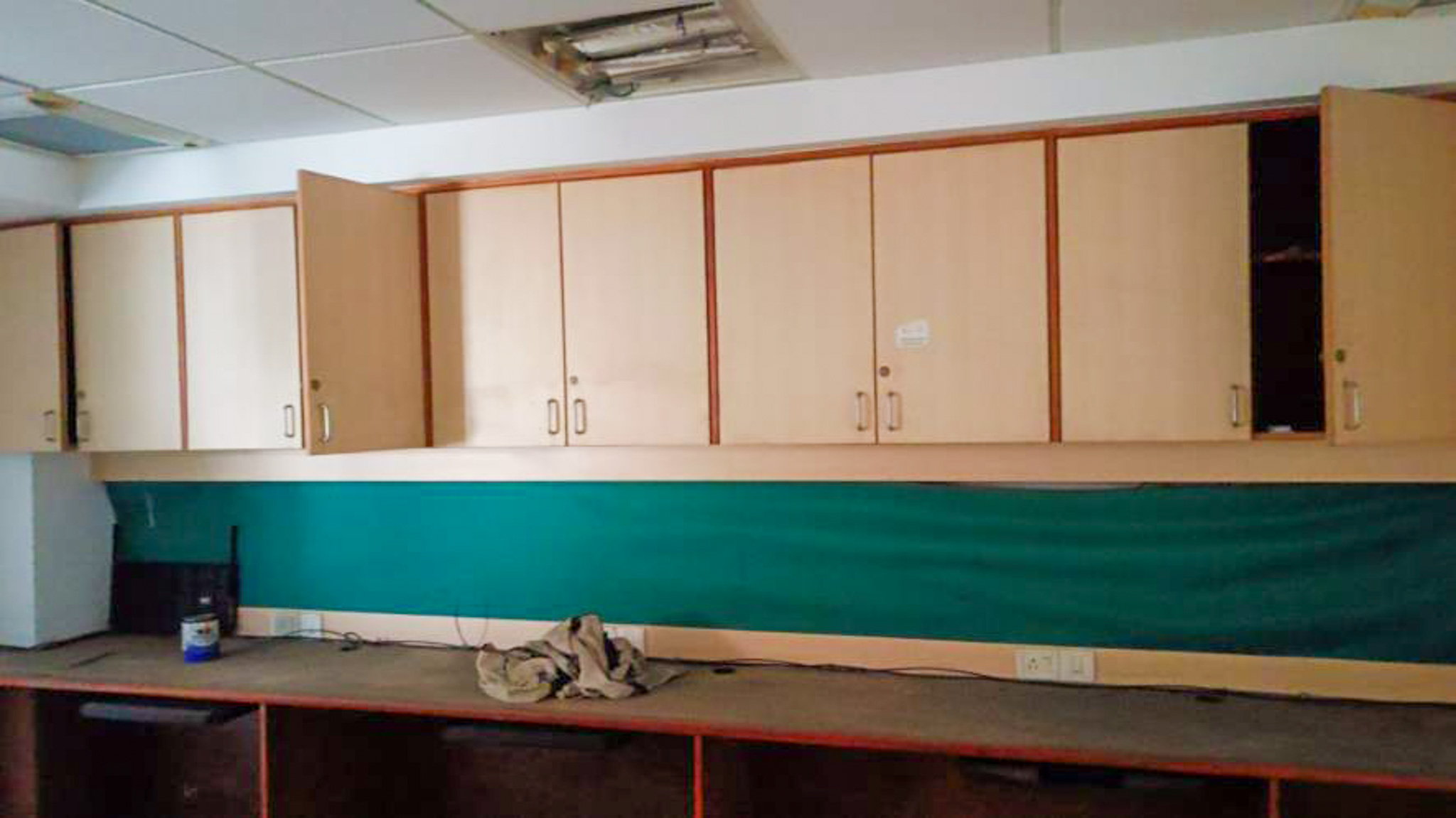 725 square feet Office for sale in Ring Road, Rustampura, Surat. Surat — photo 11