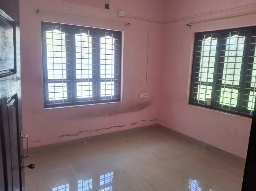 999 square feet Individual House for sale in Independent house, Madavoor Madavoor — photo 11