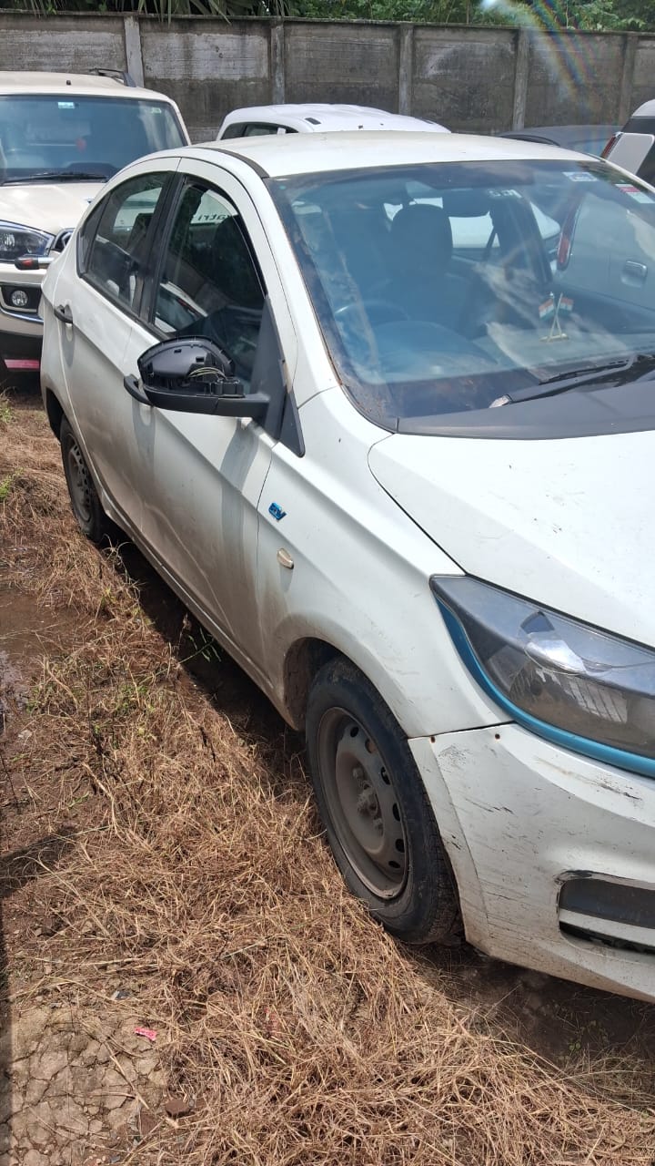 2023 Tata Tigor EV XT Sedan 5516 km 3 years for sale in GUHA PARKING Kolkata — photo 2