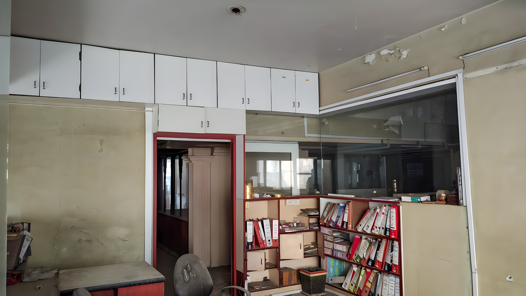 933.5 square feet Office for sale in Rajhans Tower, Opp. J.K. Tower, Ring Road, Surat. Surat — photo 9