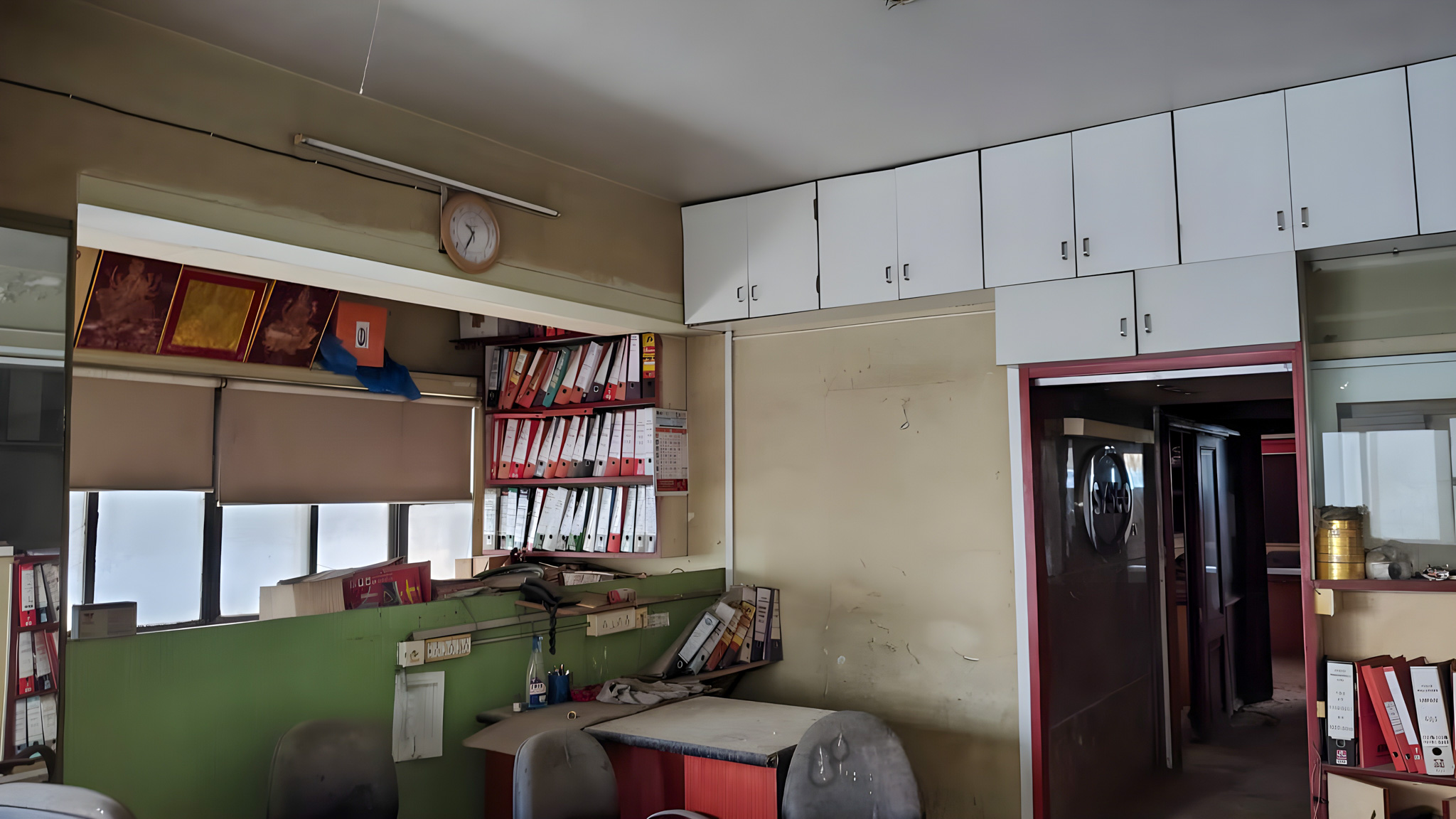 933.5 square feet Office for sale in Rajhans Tower, Opp. J.K. Tower, Ring Road, Surat. Surat — photo 11