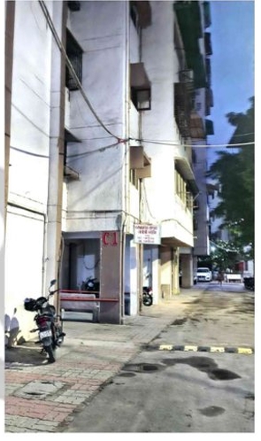 59.48 square meter Flat for sale in Flat No: C-601, Sixth Floor "GANGOTRI APARTMENT" RV Desai Road, Pratap Nagar, Navapura, Vadodara Vadodara — photo 4