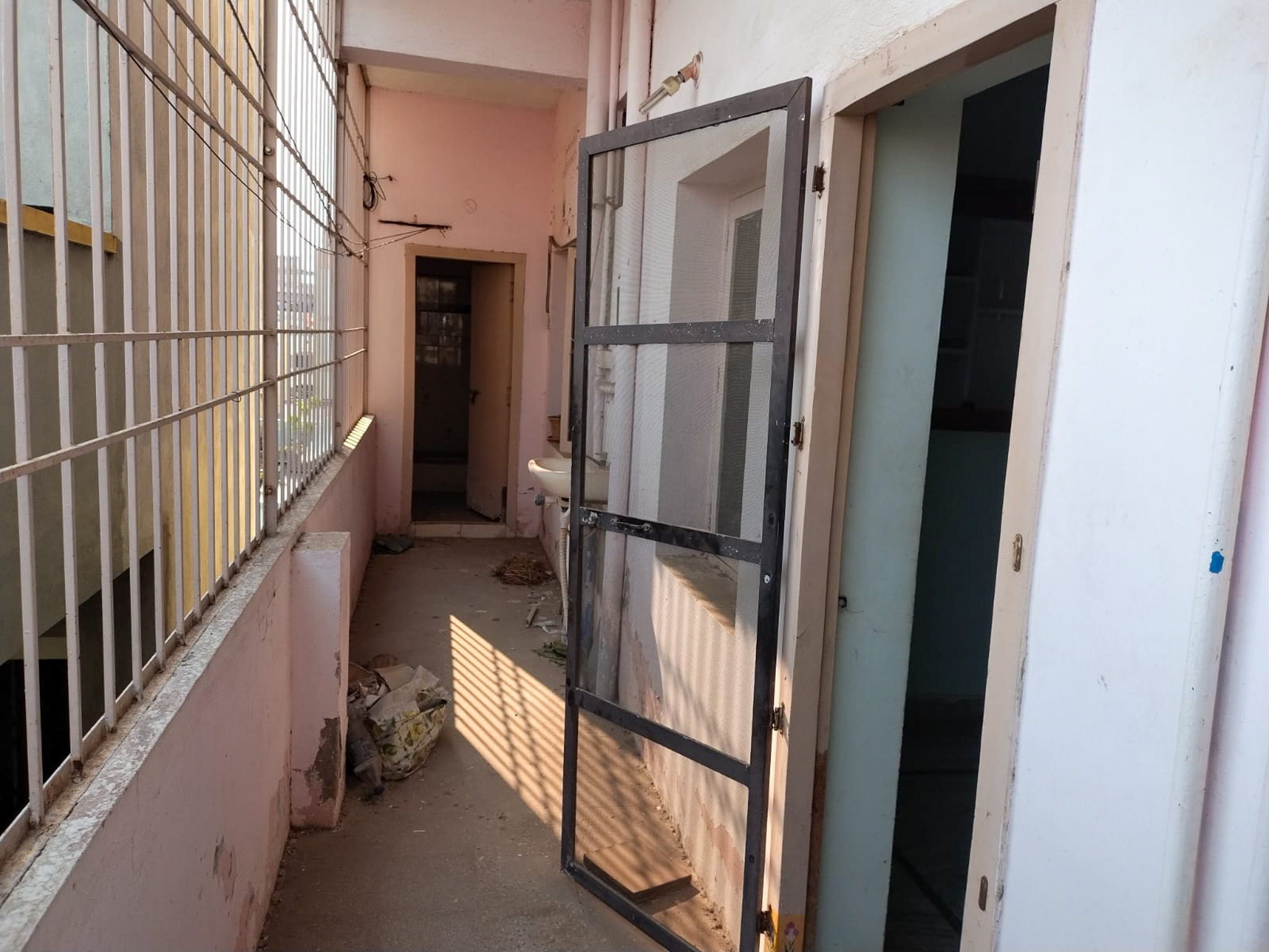 2 BHK Flat for sale in SINDURA TOWERS, PRASADAMPADU Vijayawada — photo 5