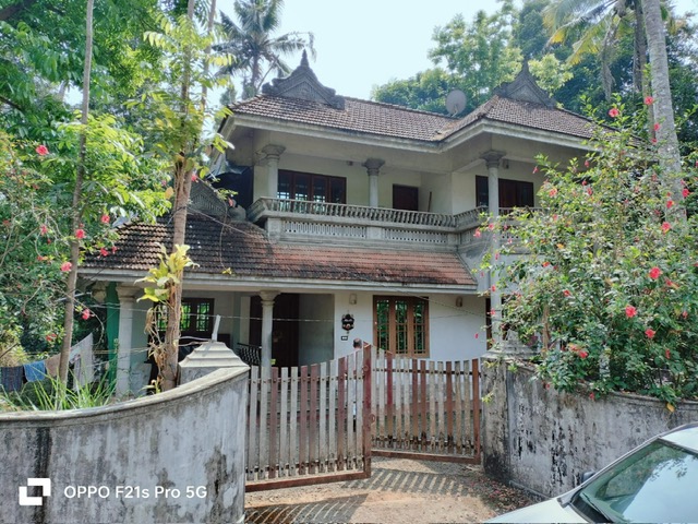170 square meter Individual House for sale in Malayattoor PO Koovappady — photo 1
