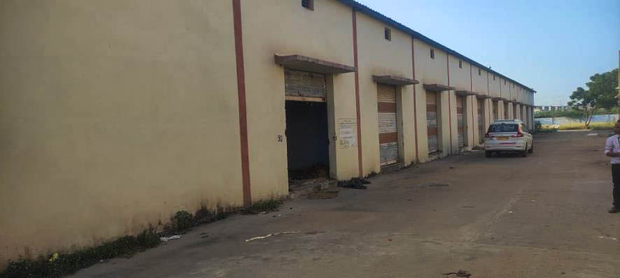 Godowns for sale in Halvad — photo 1