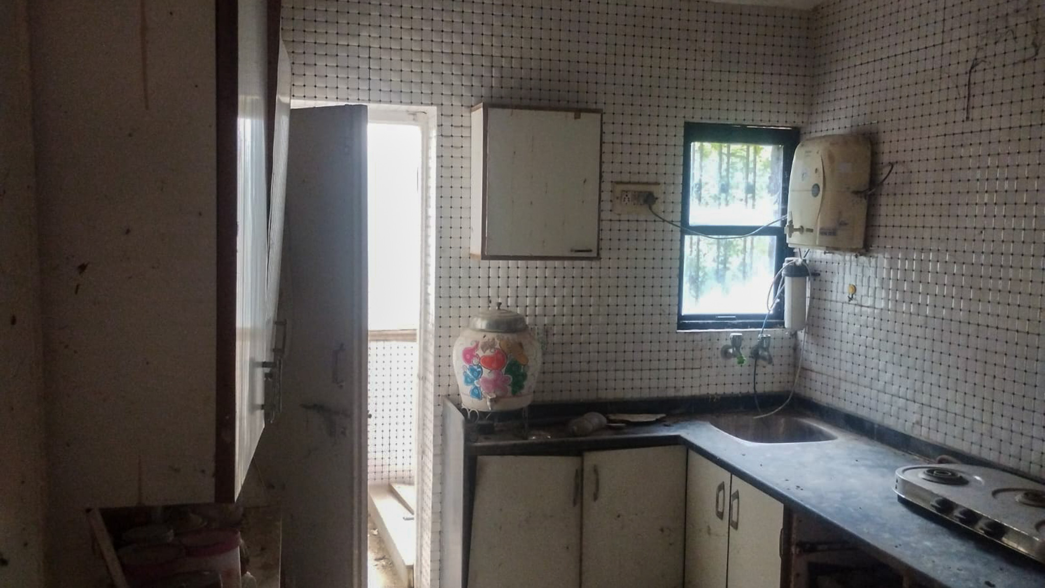 3 BHK Flat for sale in SAHYADRI APPARTMENT, SABARMATI AHMEDABAD Ahmedabad — photo 8