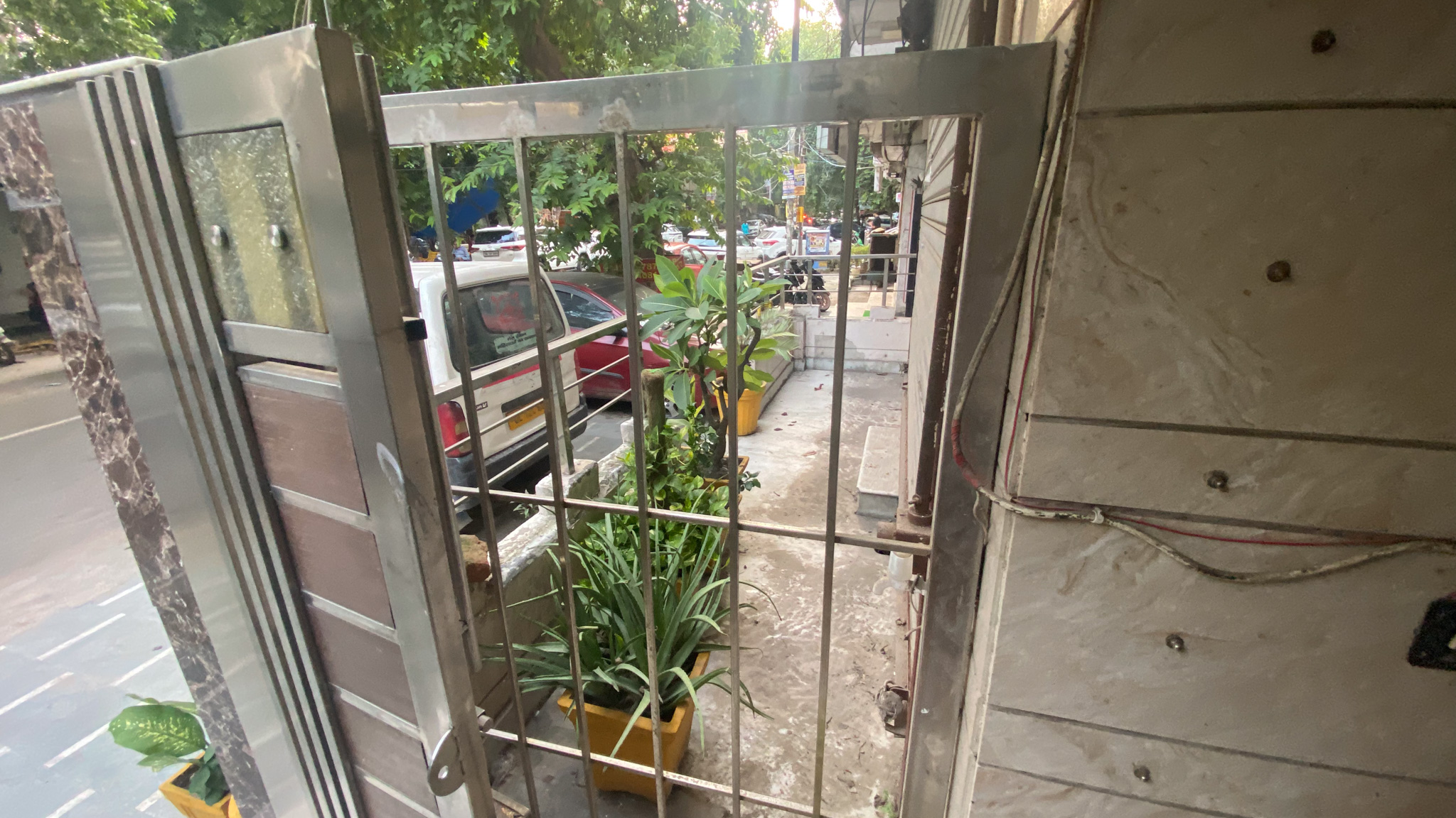 1033.34 square feet Flat for sale in New Delhi — photo 25