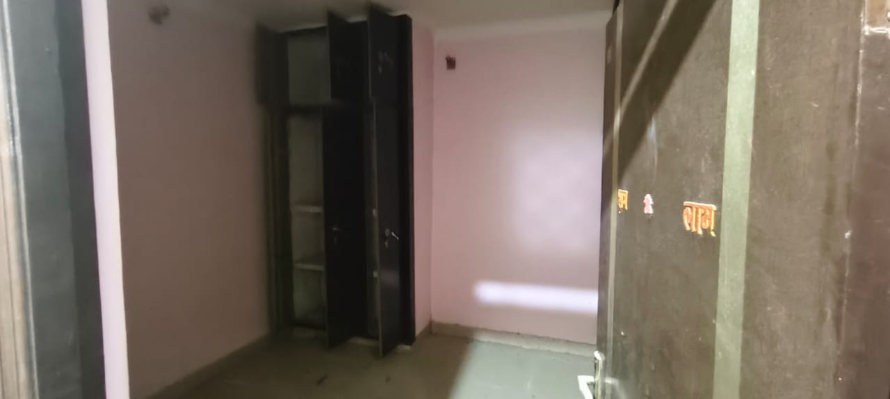 Flat for sale in New Delhi — photo 3