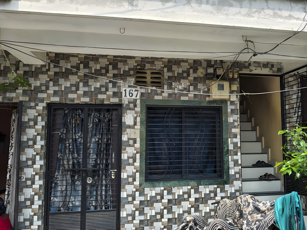 40.13 square meter Individual House for sale in Surat — photo 1