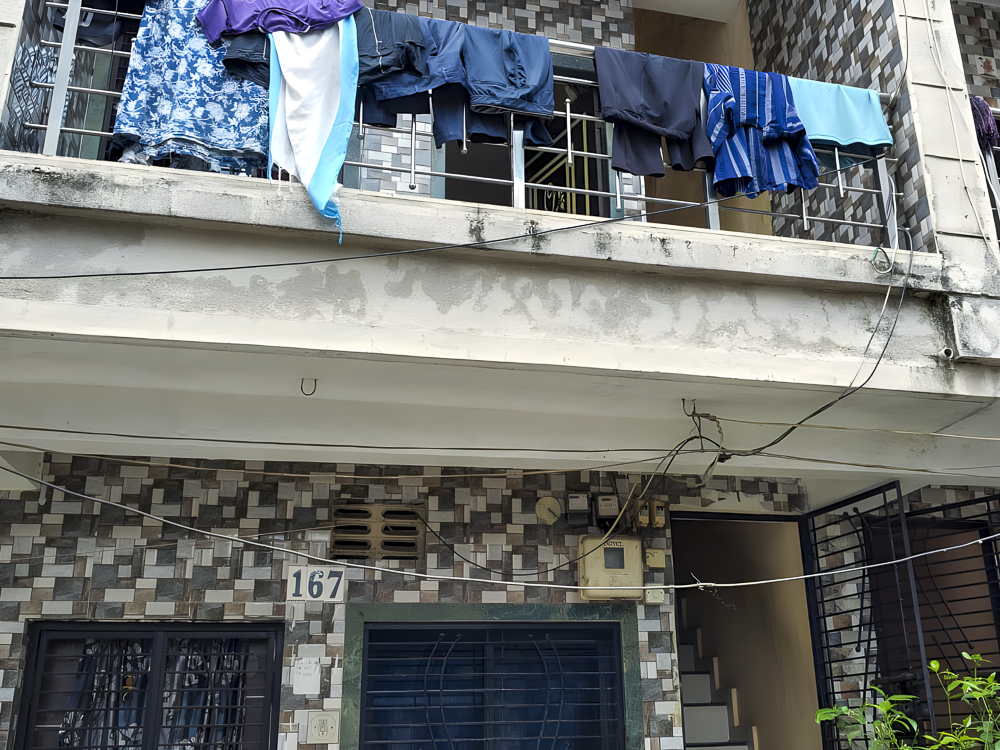 40.13 square meter Individual House for sale in Surat — photo 8