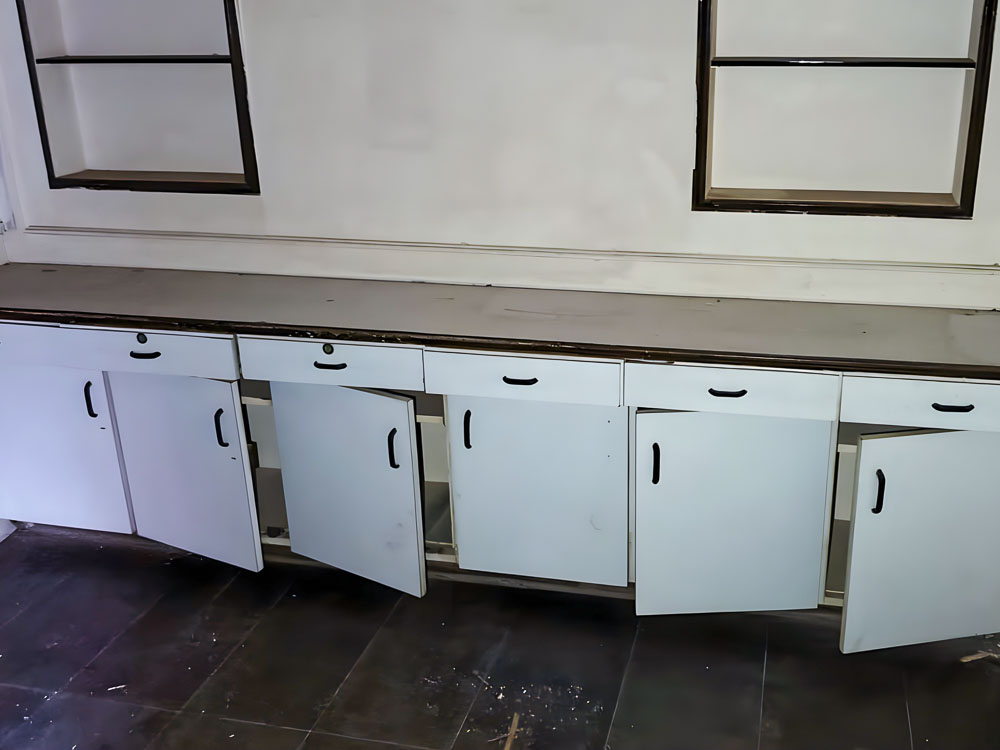 81 square feet Shops for sale in Surat — photo 6