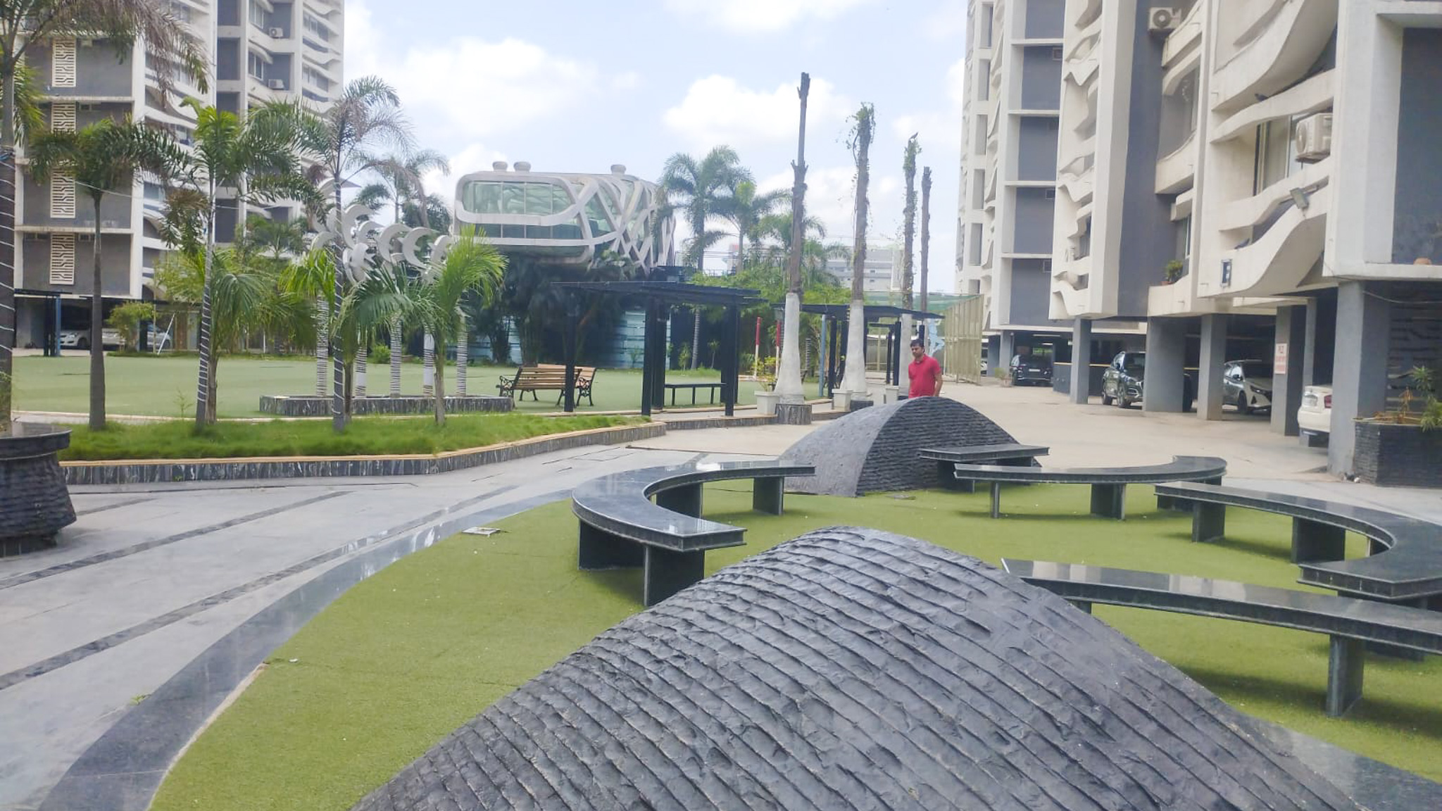 3 BHK Flat for sale in SHREE BALAJI WIND PARK, Shree Balaji Wind Park, Vaishnodevi Circle Gandhinagar. — photo 3