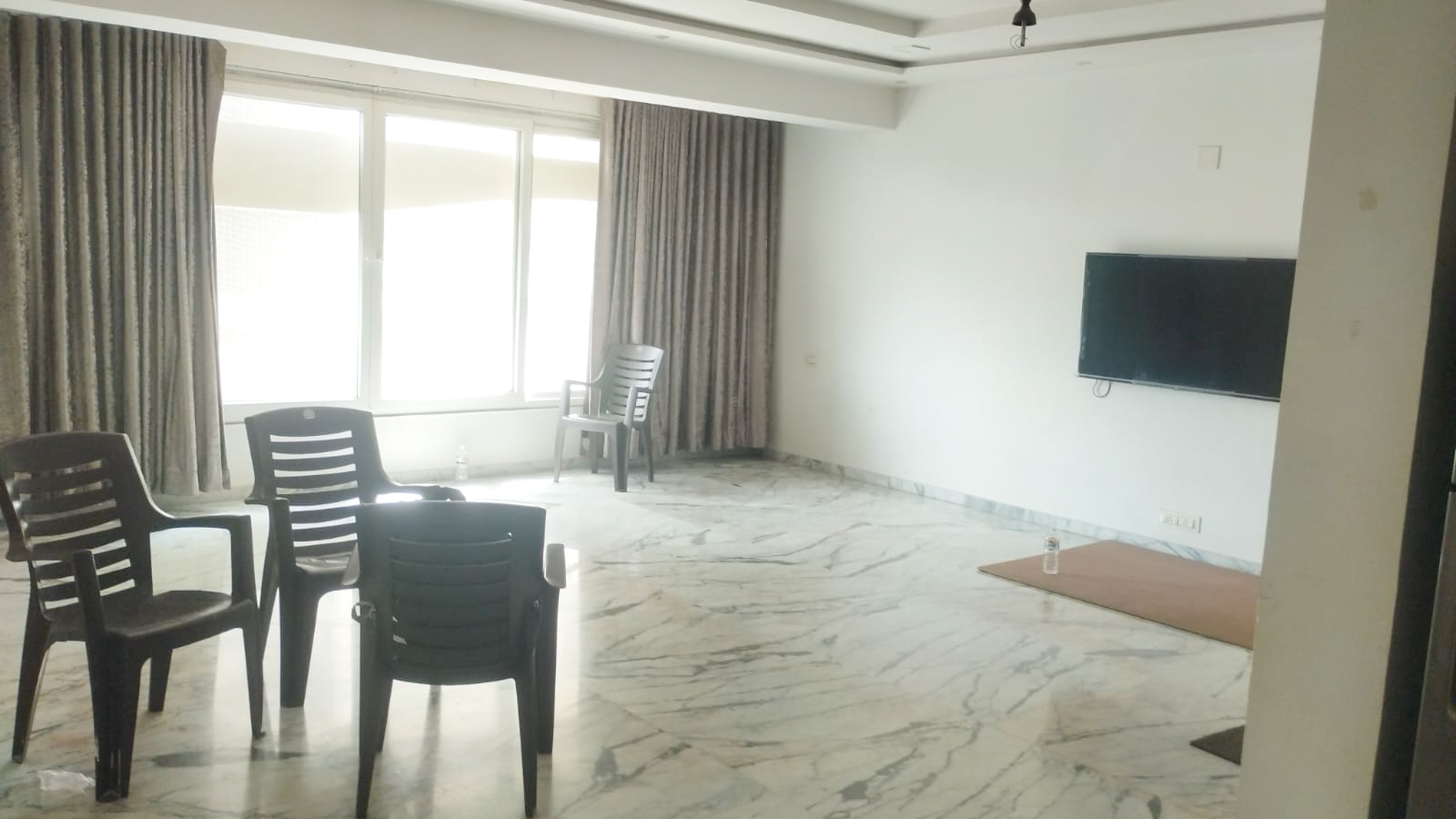 3 BHK Flat for sale in SHREE BALAJI WIND PARK, Shree Balaji Wind Park, Vaishnodevi Circle Gandhinagar. — photo 8