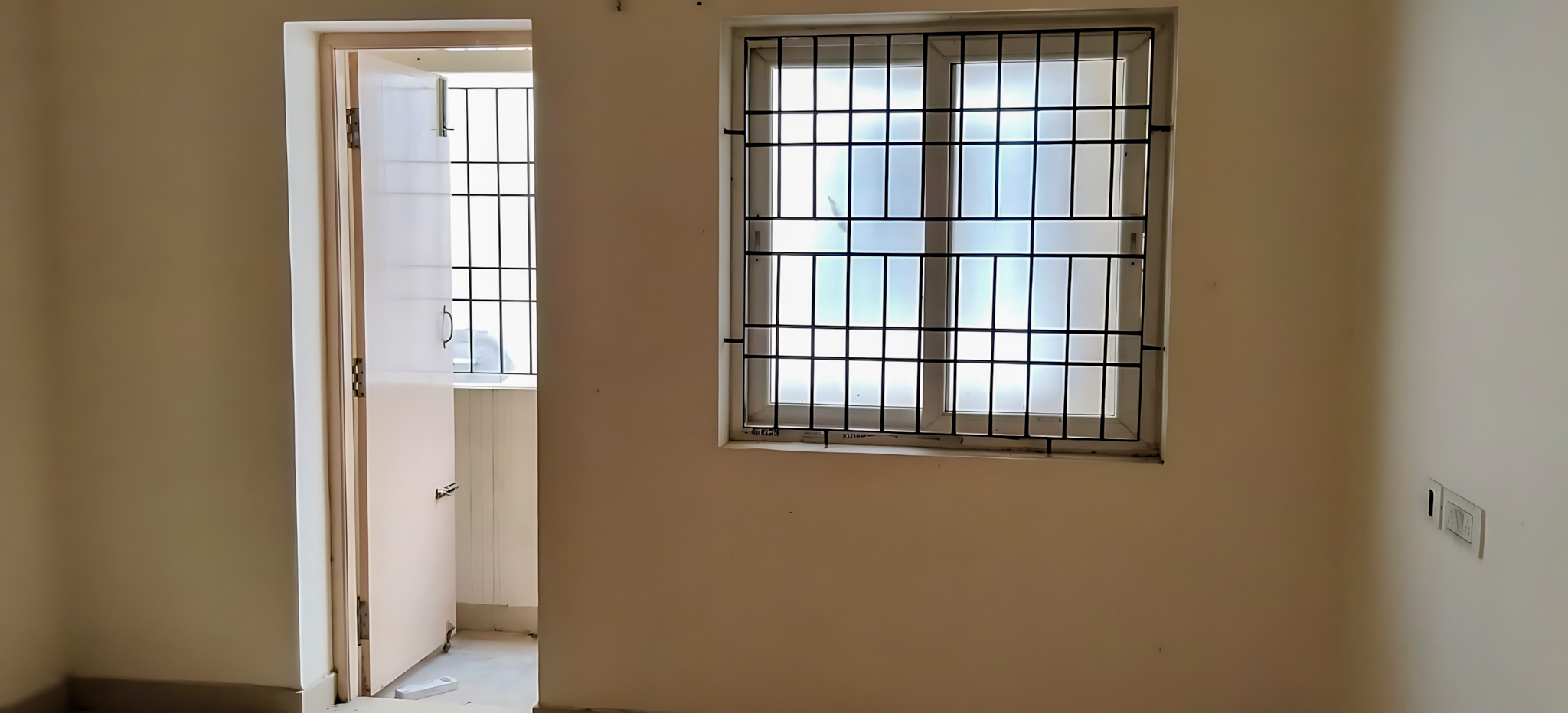 2 BHK Flat for sale in FLAT, KATTUPAKKAM Chennai — photo 8
