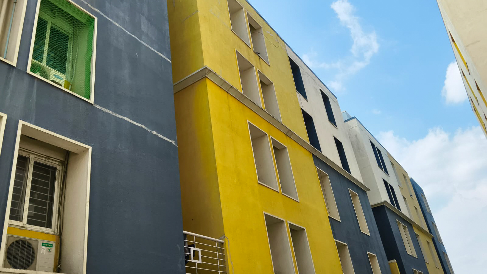 3 BHK Flat for sale in ROYAL TOWN, CHETTIPUNIYAM Mahindra World City — photo 1