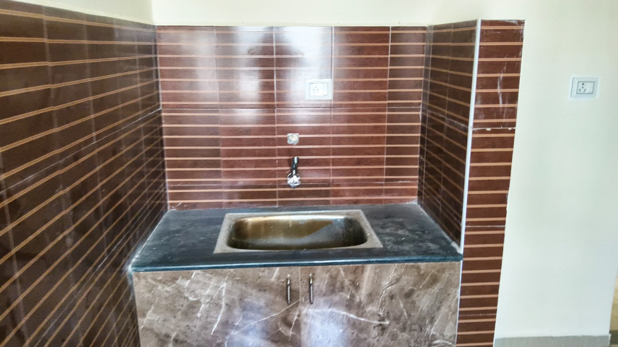 3 BHK Flat for sale in ROYAL TOWN, CHETTIPUNIYAM Mahindra World City — photo 15