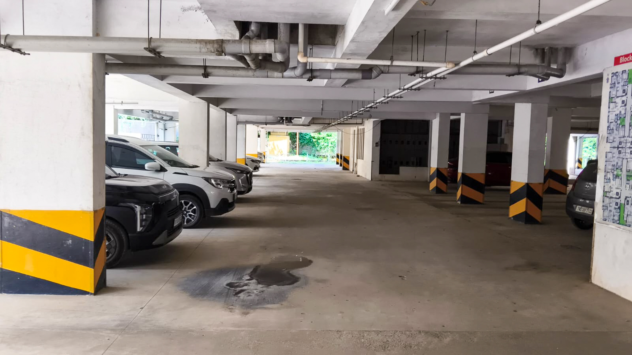 3 BHK Flat for sale in ROYAL TOWN, CHETTIPUNIYAM Mahindra World City — photo 5