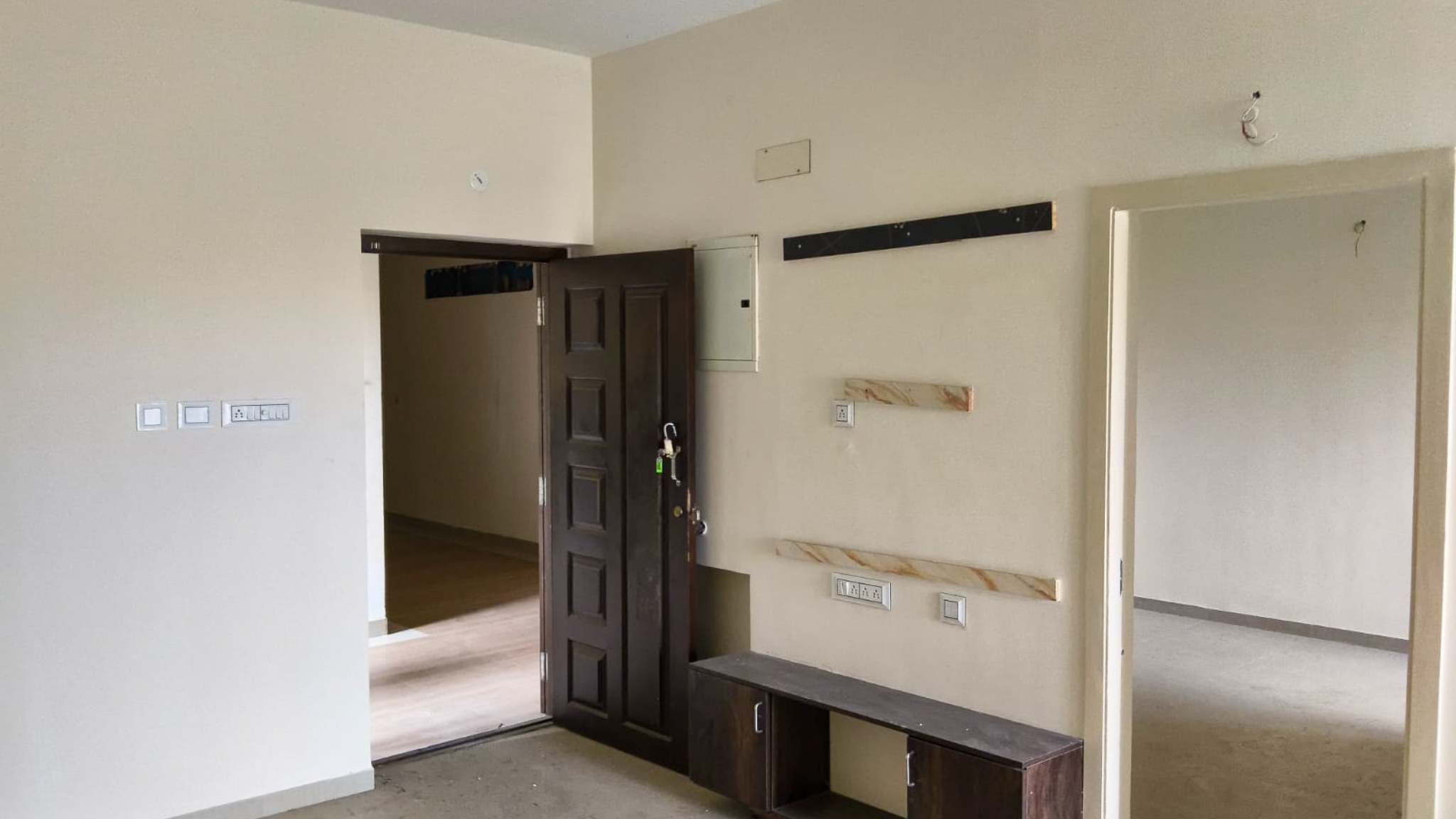 3 BHK Flat for sale in ROYAL TOWN, CHETTIPUNIYAM Mahindra World City — photo 12