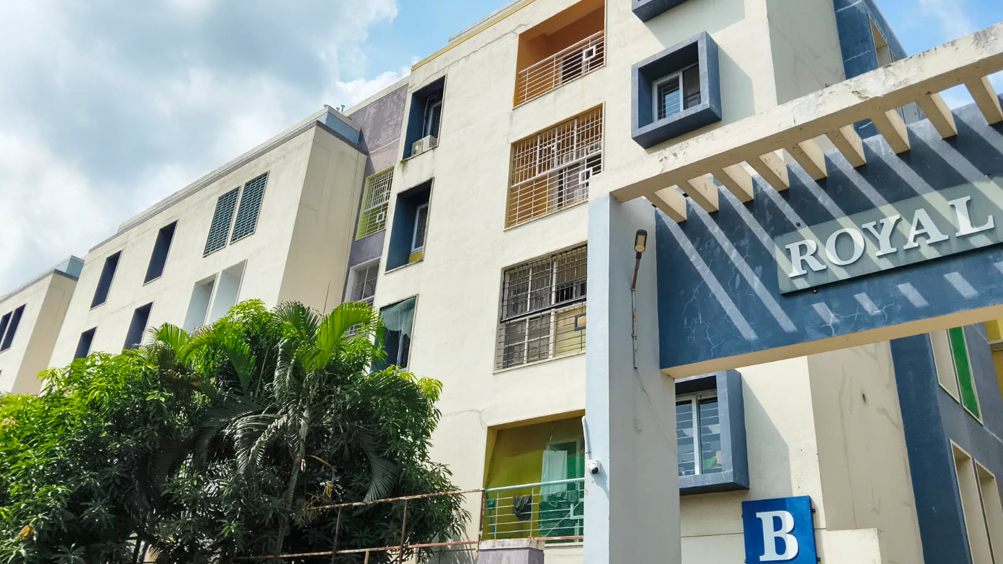 3 BHK Flat for sale in ROYAL TOWN, CHETTIPUNIYAM Mahindra World City — photo 4