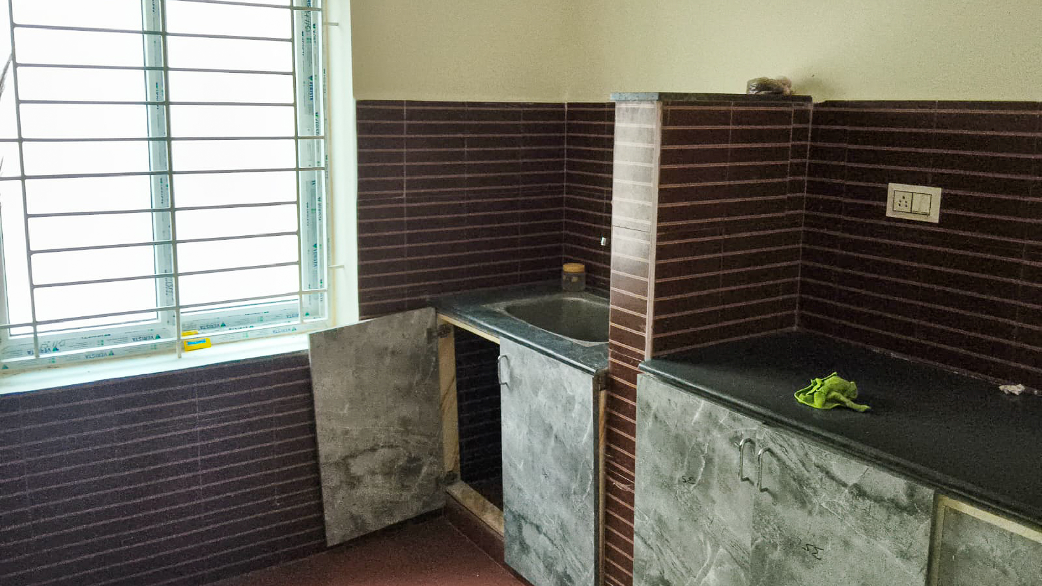 3 BHK Flat for sale in ROYAL TOWN, CHETTIPUNIYAM Mahindra World City — photo 8