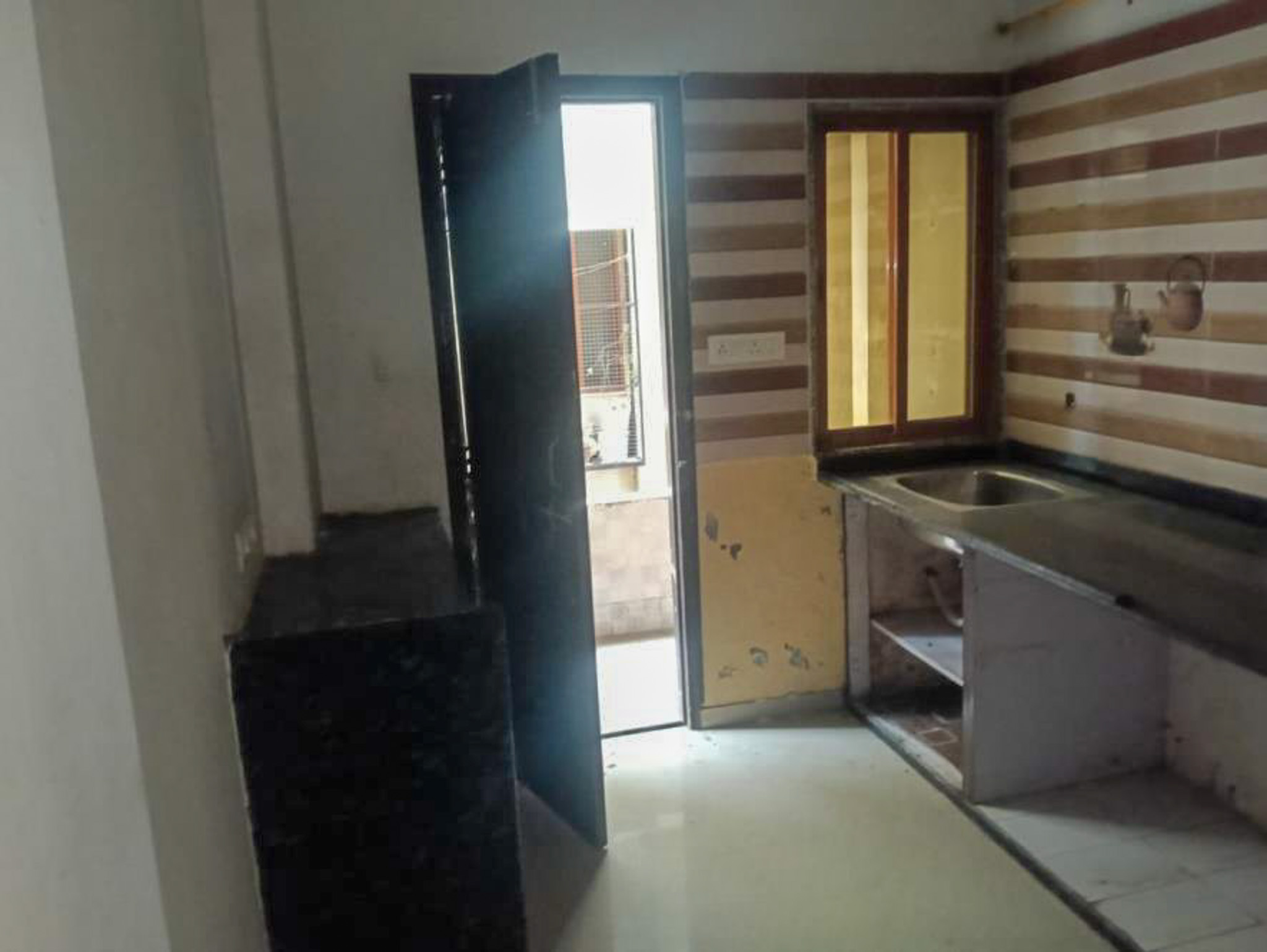 772 square feet Flat for sale in AADHYA RESIDENCY, Urban Vadodara — photo 5