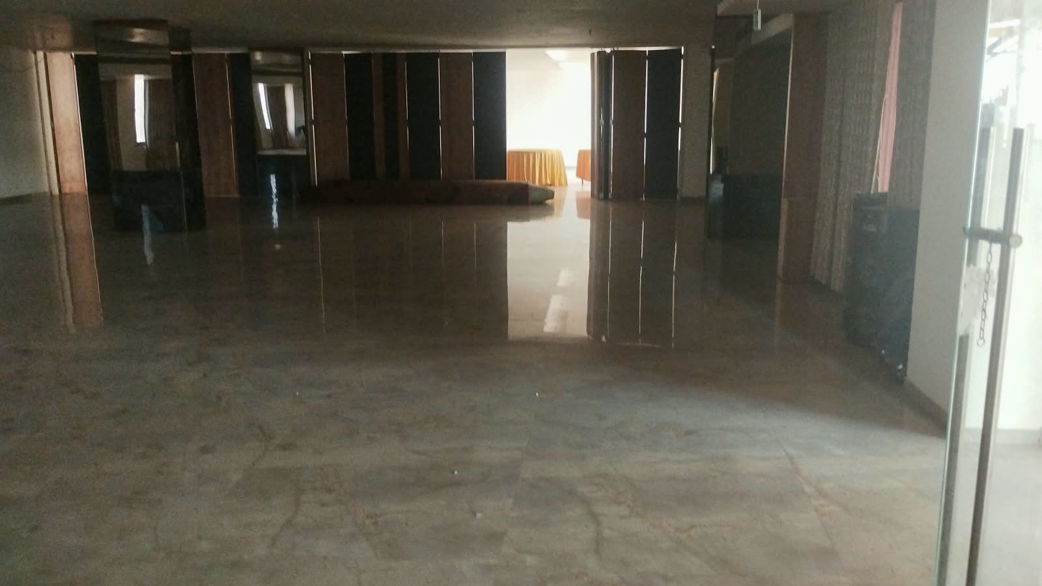 1161.86 square feet Shops for sale in Scheme known as "SAI SAPPHIRE SQUARE", Chandkheda, Gandhinagar-382424, Gujarat. Gandhinagar. — photo 9