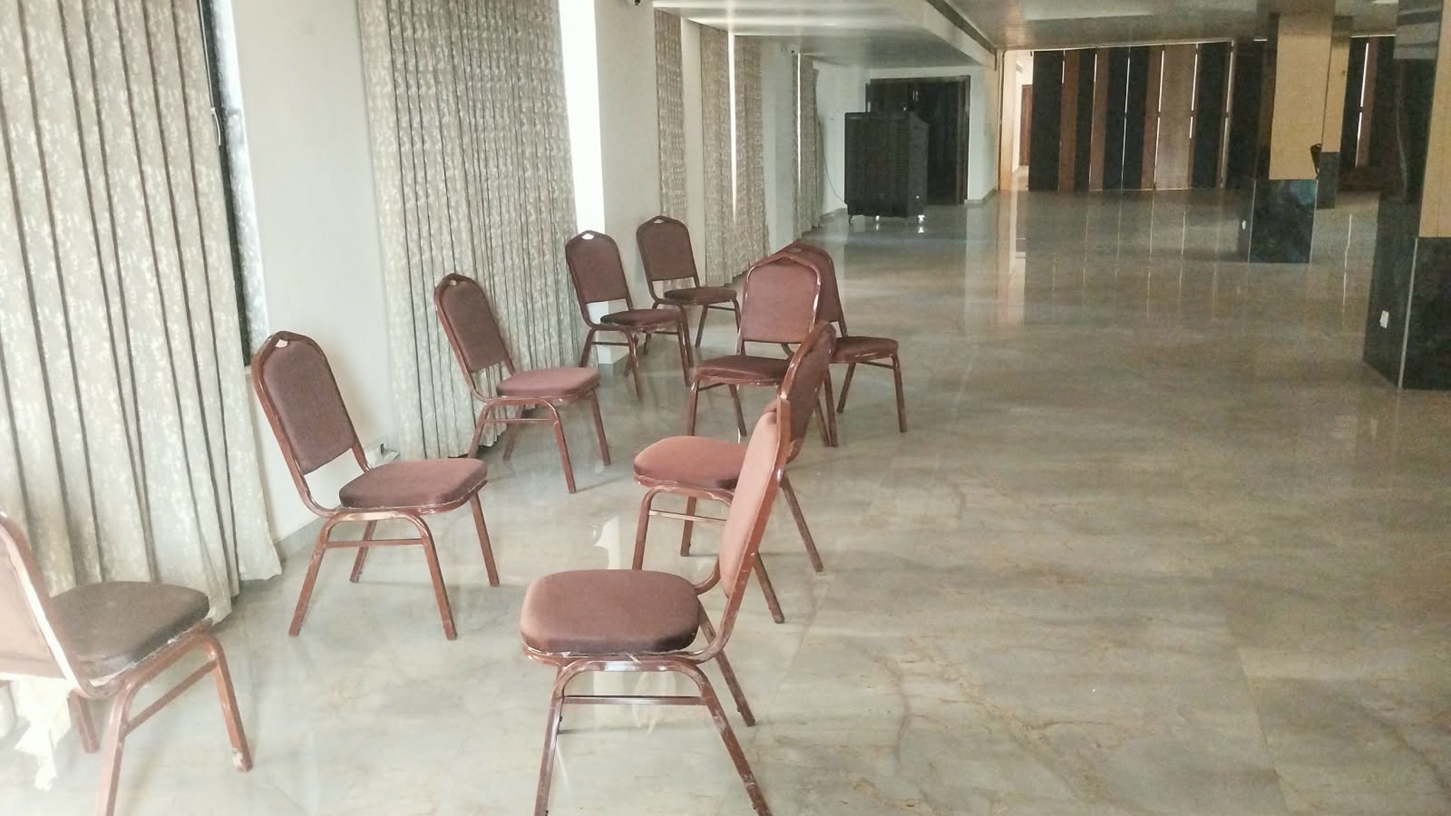 1161.86 square feet Shops for sale in Scheme known as "SAI SAPPHIRE SQUARE", Chandkheda, Gandhinagar-382424, Gujarat. Gandhinagar. — photo 10