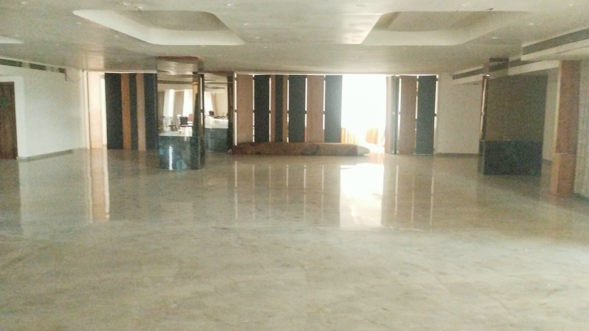 1161.86 square feet Shops for sale in Scheme known as "SAI SAPPHIRE SQUARE", Chandkheda, Gandhinagar-382424, Gujarat. Gandhinagar. — photo 14