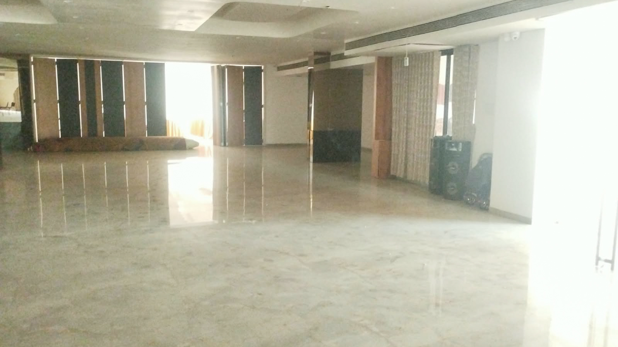 1161.86 square feet Shops for sale in Scheme known as "SAI SAPPHIRE SQUARE", Chandkheda, Gandhinagar-382424, Gujarat. Gandhinagar. — photo 12