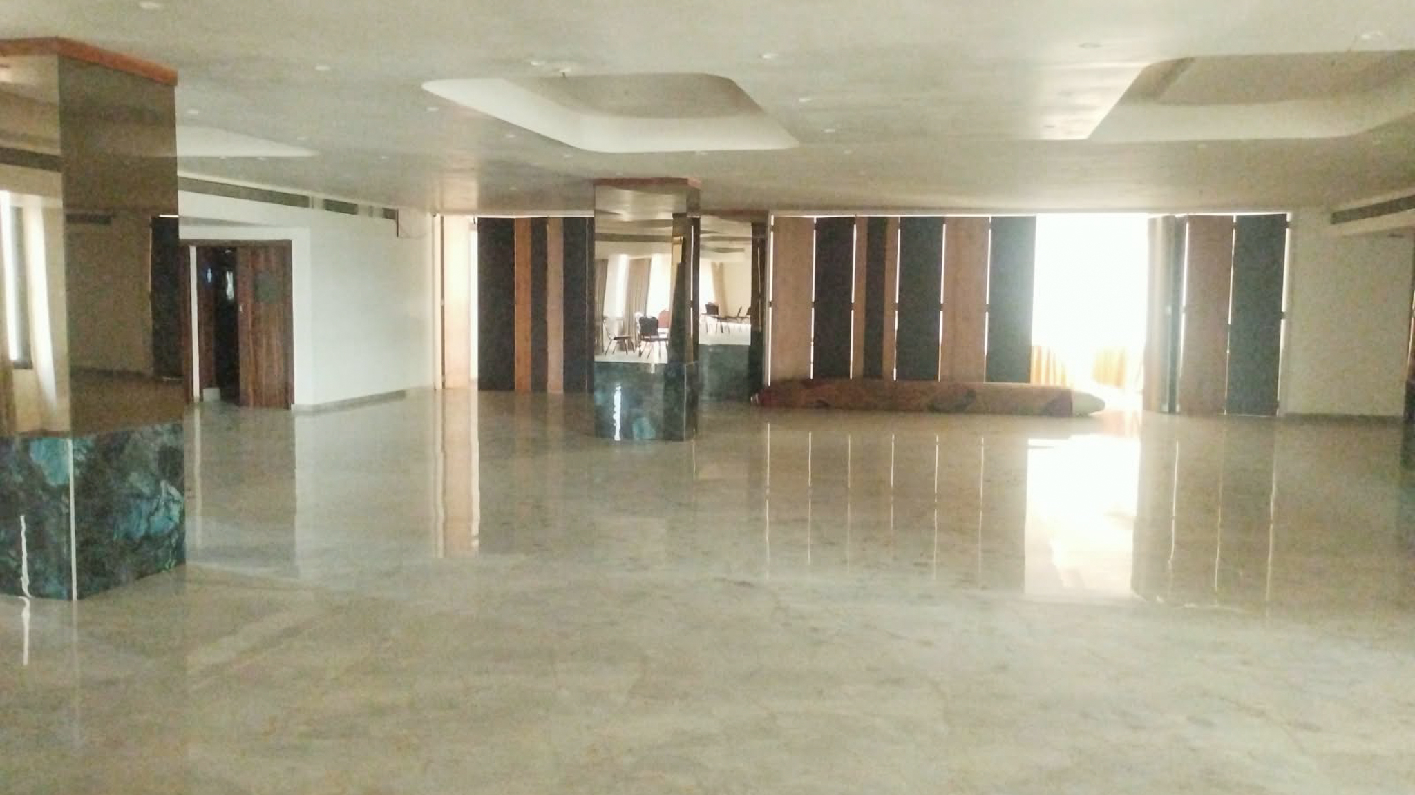 1161.86 square feet Shops for sale in Scheme known as "SAI SAPPHIRE SQUARE", Chandkheda, Gandhinagar-382424, Gujarat. Gandhinagar. — photo 13