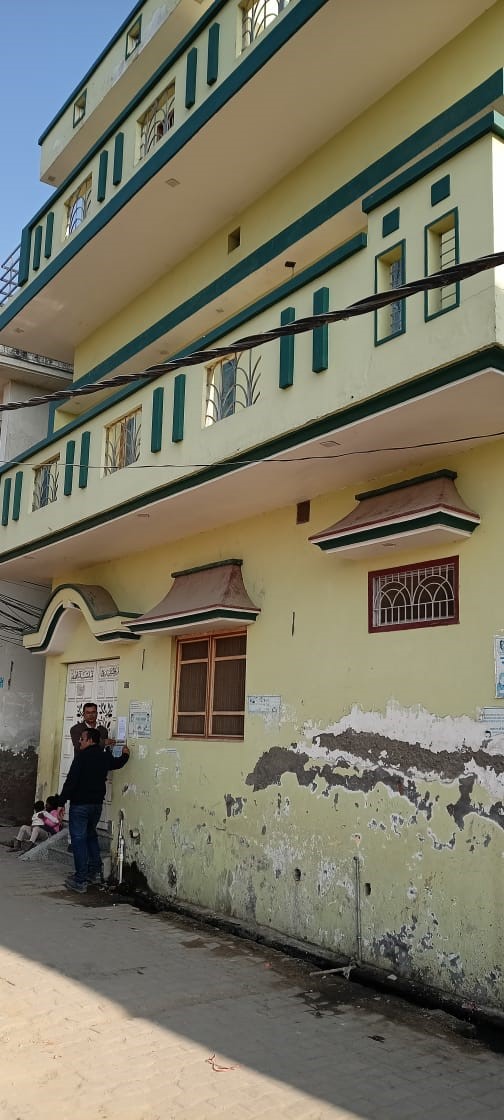 83.61 square meter Individual House for sale in Chandausi — photo 1