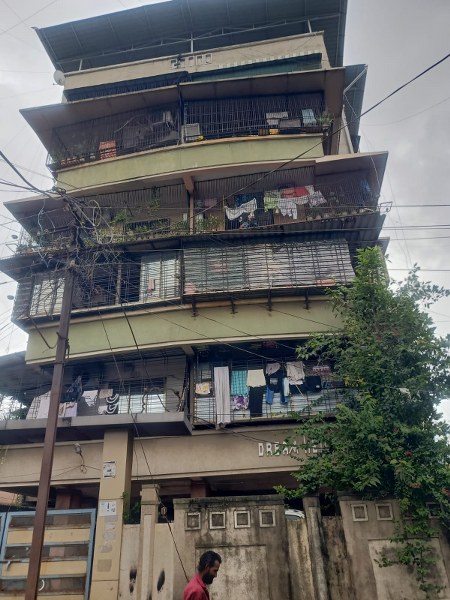 2 BHK Flat for sale in Ulhasnagar