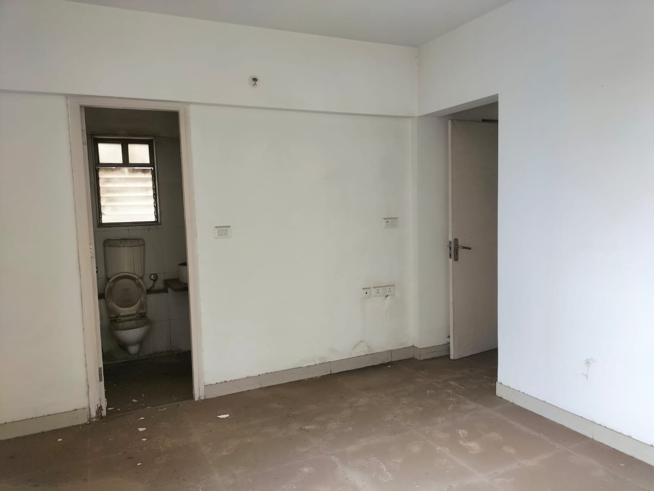 Flat for sale in Bhiwandi — photo 3