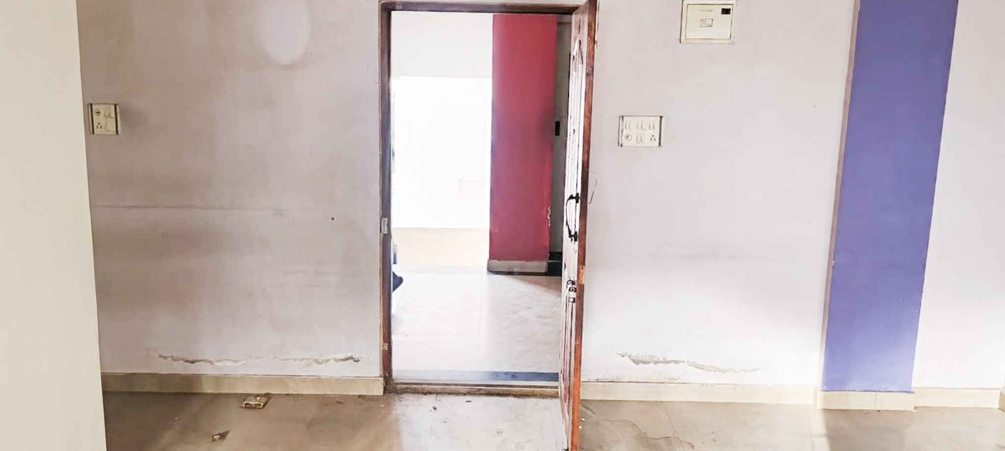 2 BHK Flat for sale in ROYAL MANOR, SARAKKI VILLAGE JP NAGAR Bengaluru — photo 3