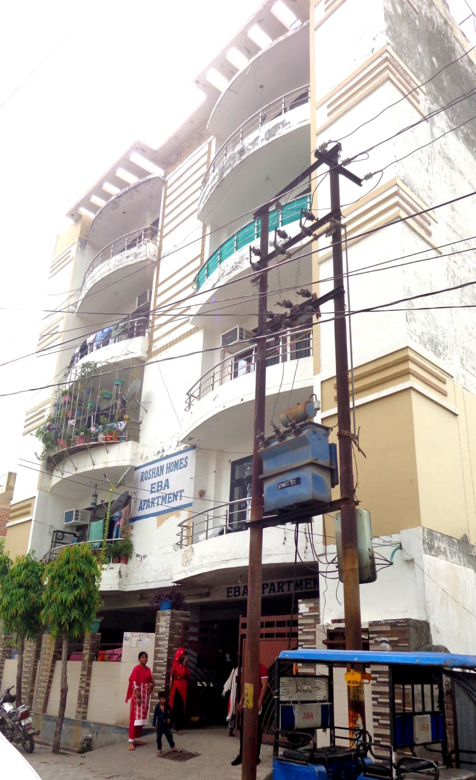 Flat for sale in Aligarh — photo 1