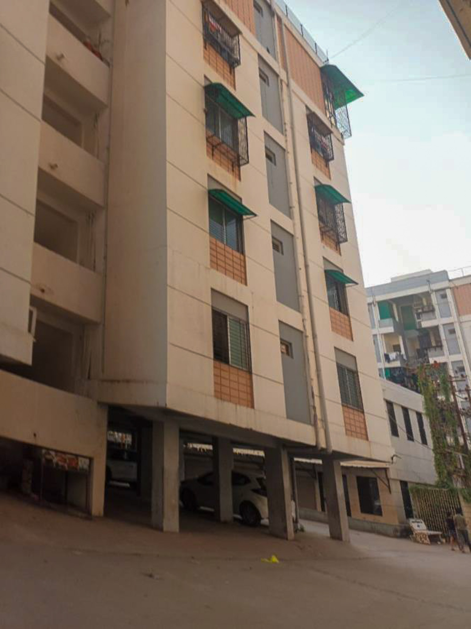 2 BHK Flat for sale in GUNATIT RESIDENCY, GOTRI, VADODARA Vadodara — photo 1