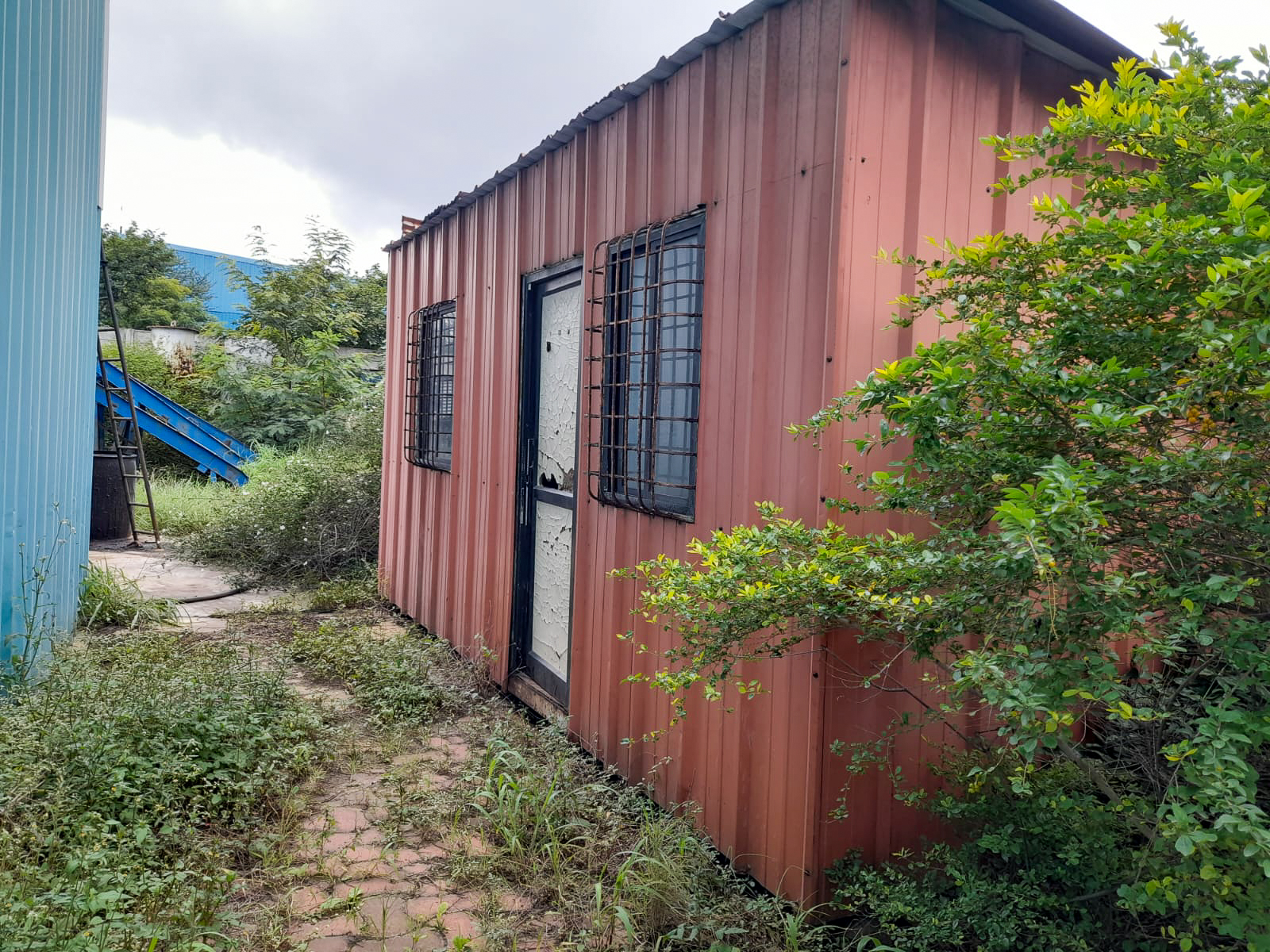 2800 square meter Industrial Plot with Factory Building for sale in Supa MIDC — photo 11