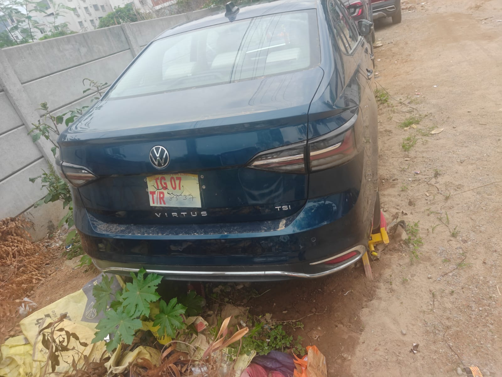 2024 Volkswagen Virtus Highline Sedan 40000 km 2 years for sale in BRIGHT SECURITIES MANAGEMENT SERVICES PVT LTD Hyderabad — photo 2
