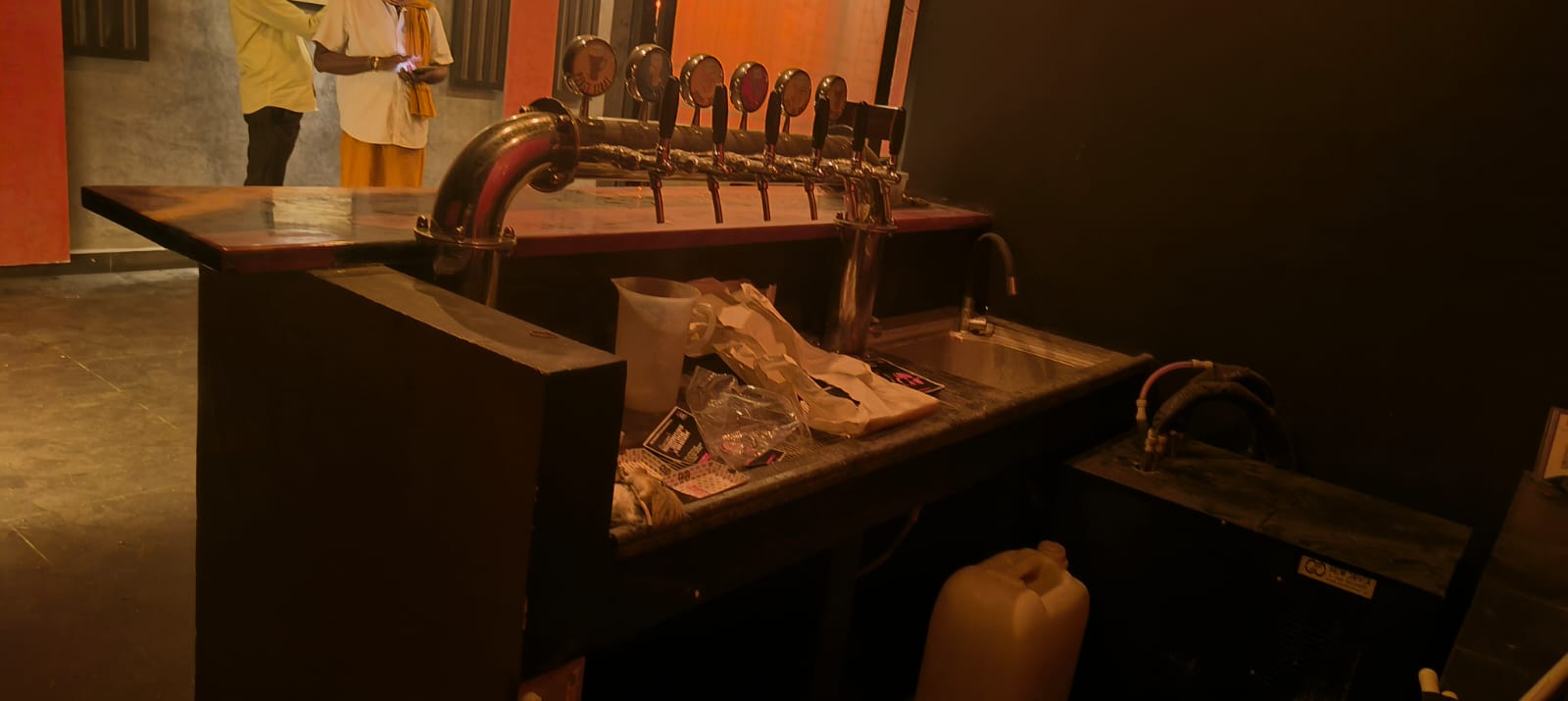 FURNITURE OF BAR AND REASTUARANT for sale in no 49 mission steet, Pondicherry Puducherry — photo 2