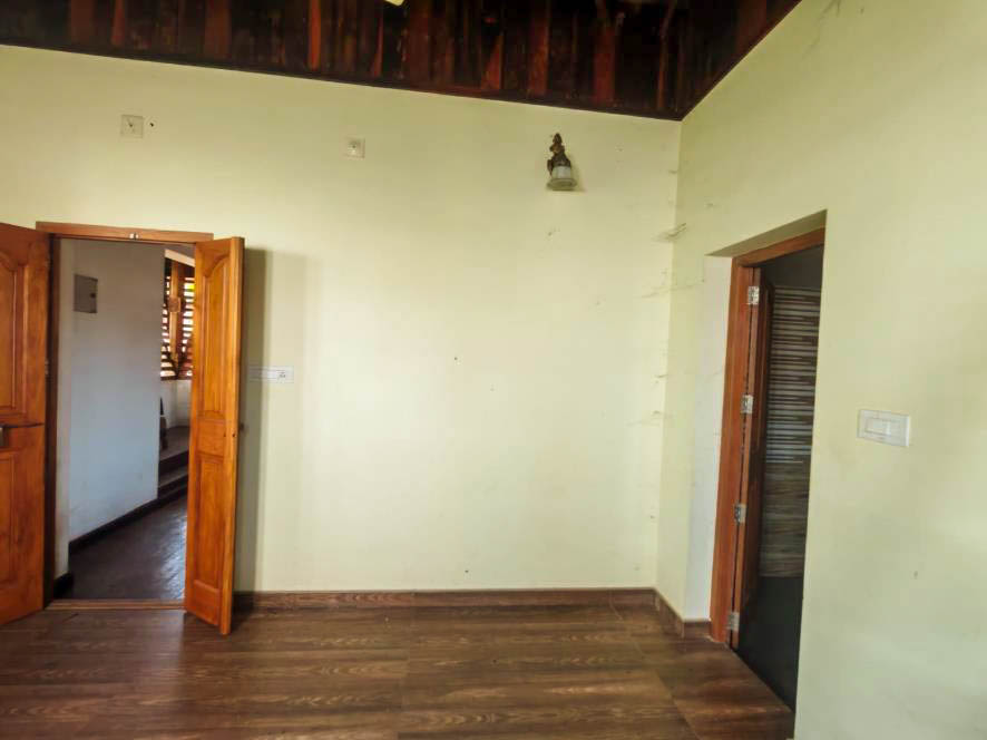 Individual House for sale in irinjalakuda village,mukundapuram taluk,thrissur district. Irinjalakuda — photo 23