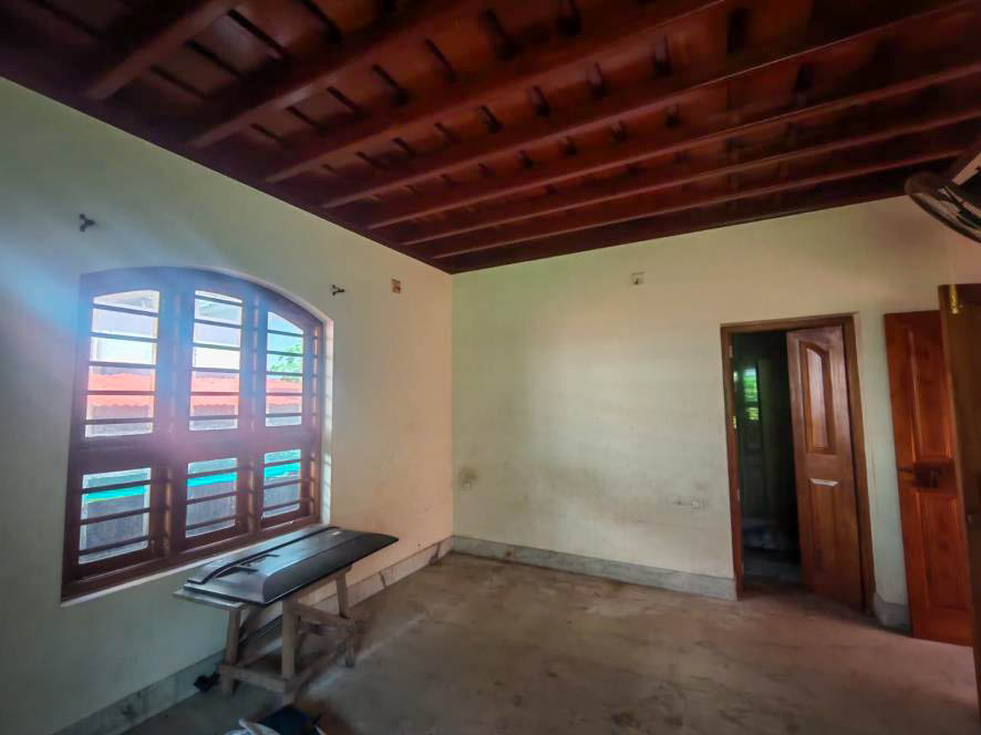 Individual House for sale in irinjalakuda village,mukundapuram taluk,thrissur district. Irinjalakuda — photo 18