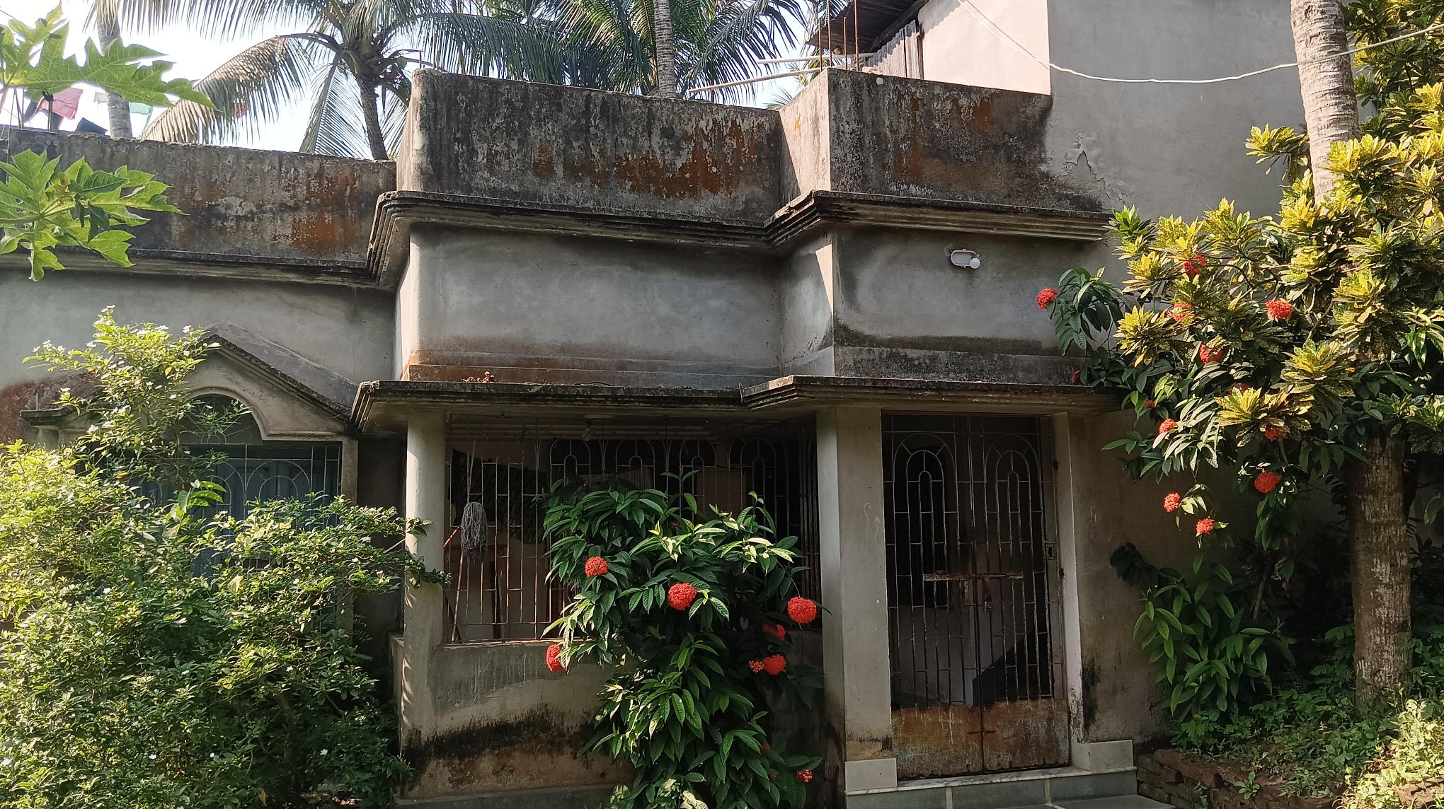 2289 square feet Individual House for sale in Balurghat — photo 2