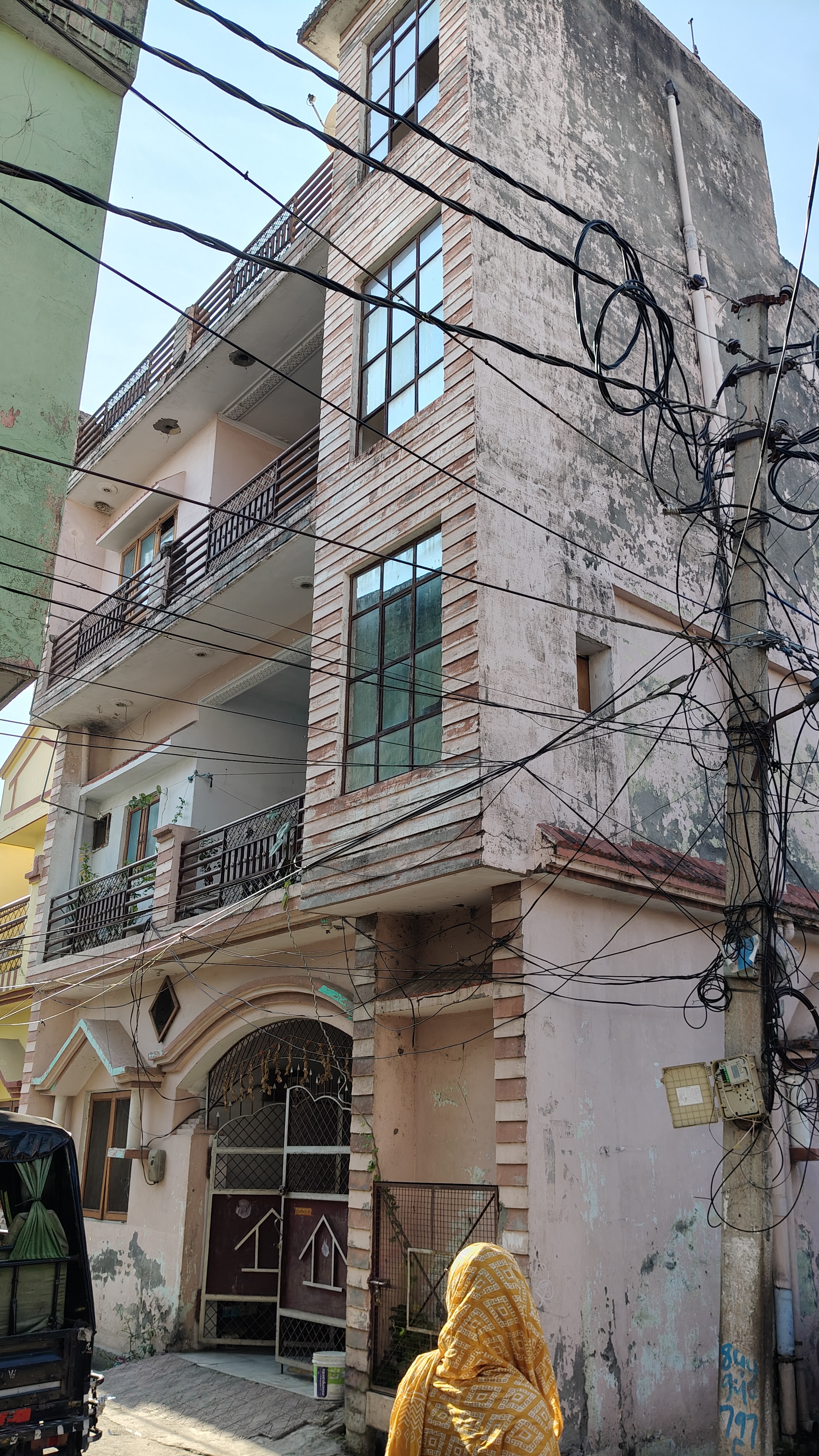 625 square feet Individual House for sale in Haridwar — photo 2