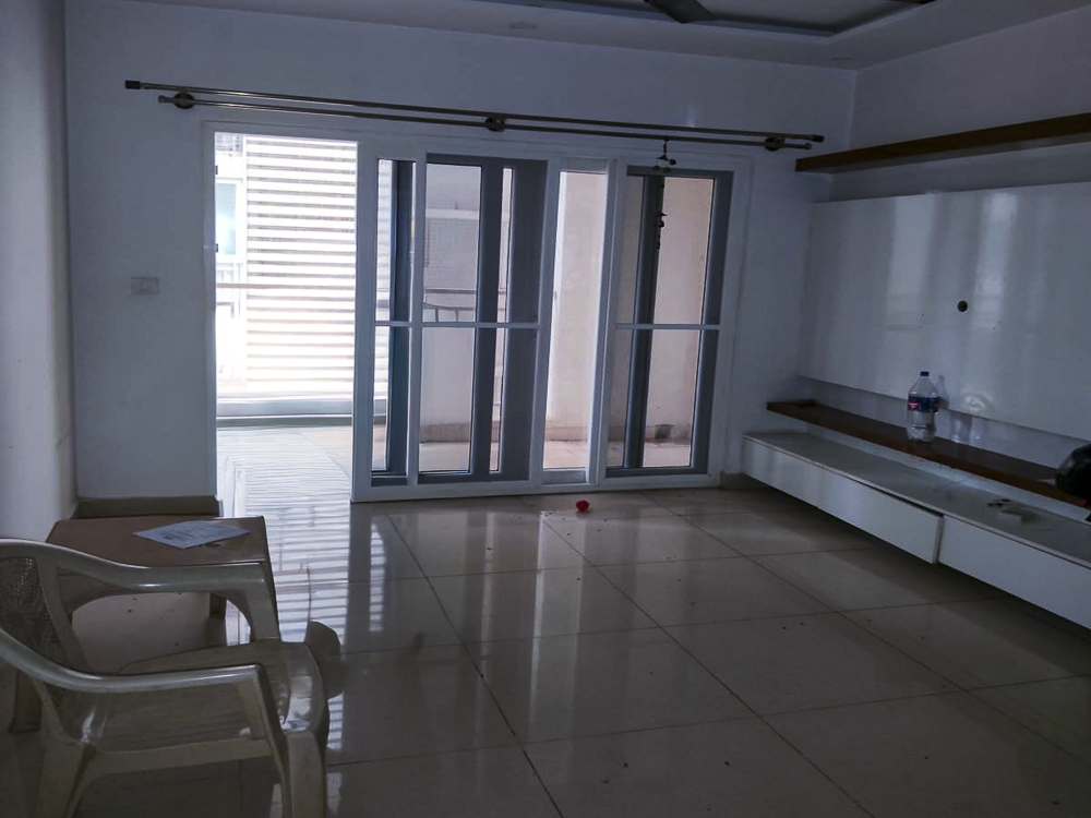 2 BHK Flat for sale in SHRIRAM LUXOR PROJECT, bengalore Bengaluru — photo 3