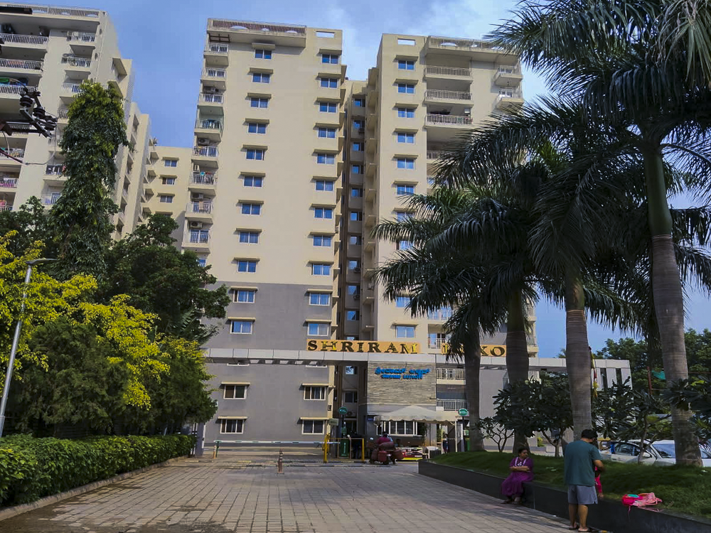 2 BHK Flat for sale in SHRIRAM LUXOR PROJECT, bengalore Bengaluru — photo 4