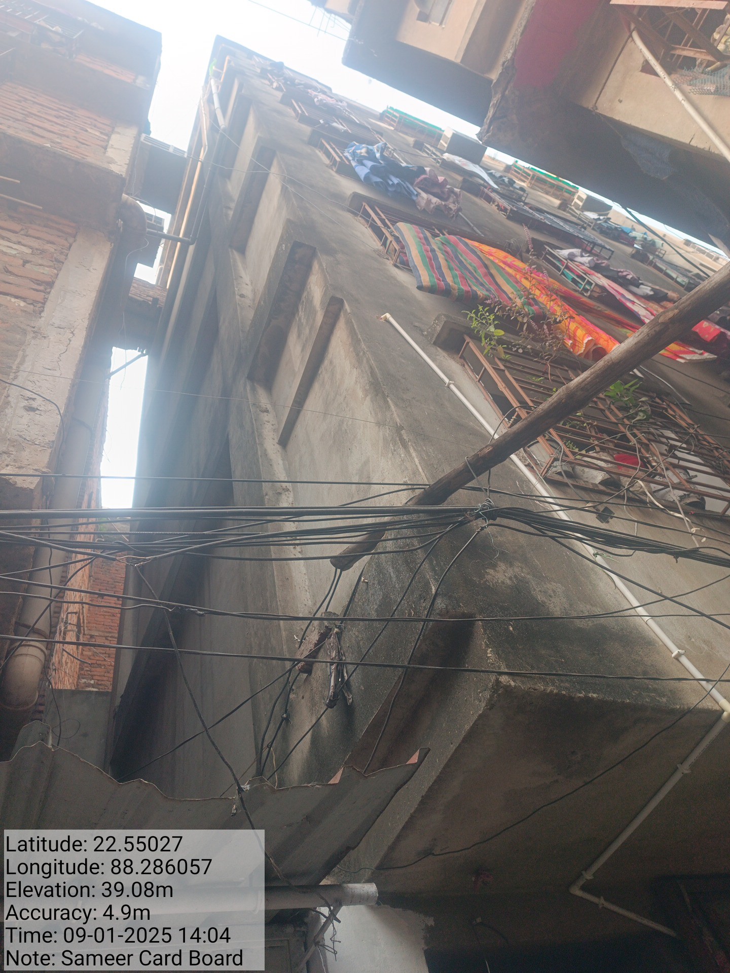 4 BHK Individual House for sale in GARDEN REACH Near Firdaus Mahal Imambargah Kolkata — photo 1