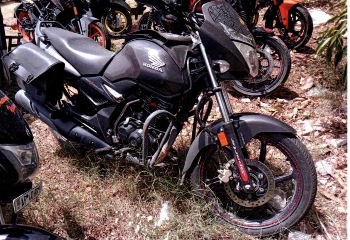 2022 Honda Unicorn STD Motorcycle 77490 km 4 years for sale in R S ENTERPRISES Ananthapuramu — photo 1